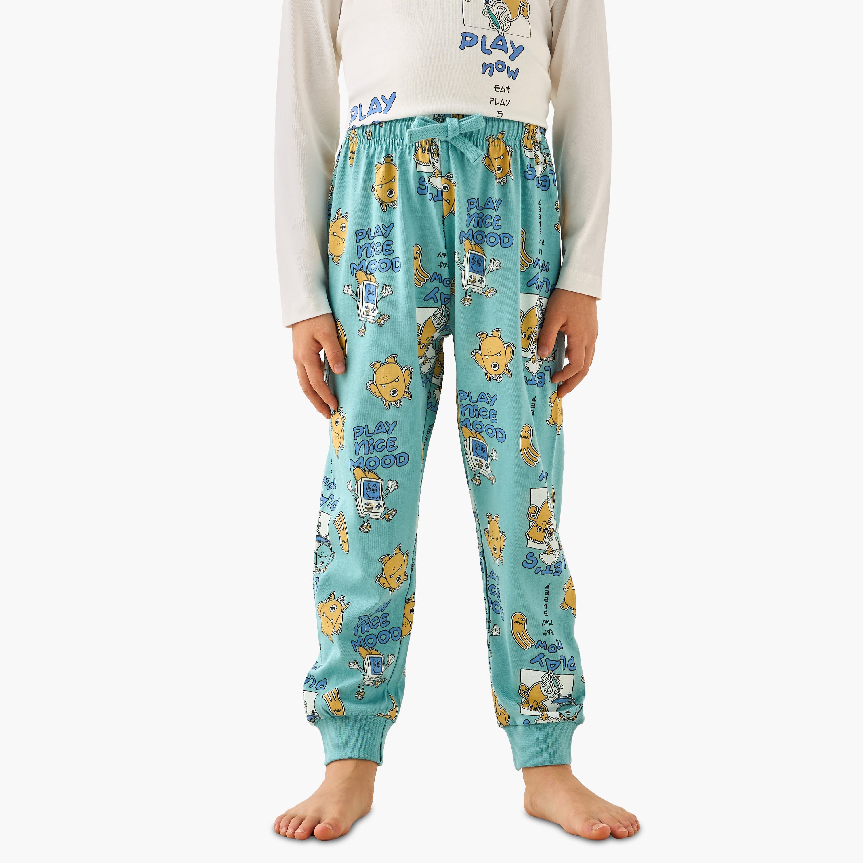 Juniors Cotton Round Neck Long Sleeve Pyjama Set with Wild Animal Print