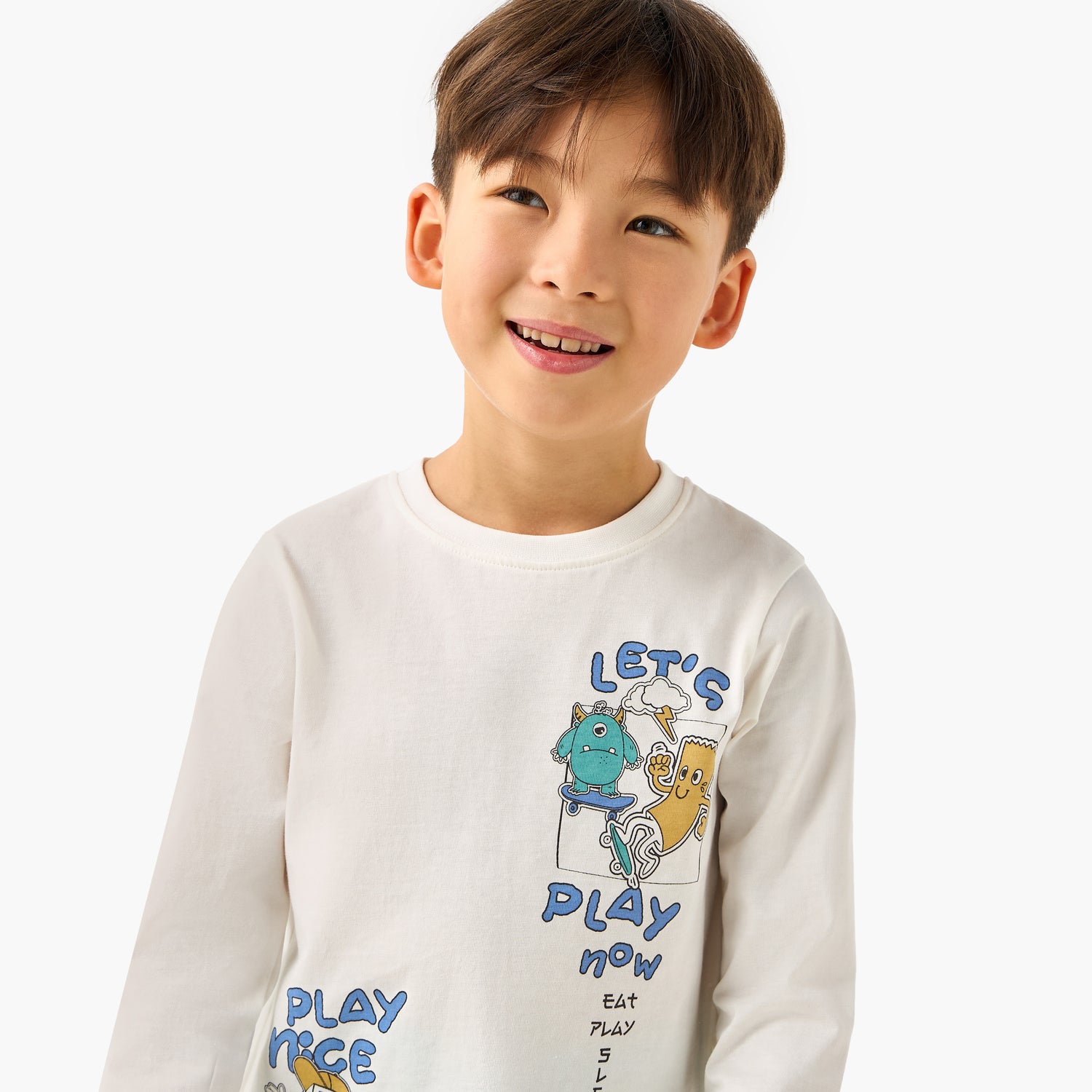 Juniors Cotton Round Neck Long Sleeve Pyjama Set with Wild Animal Print