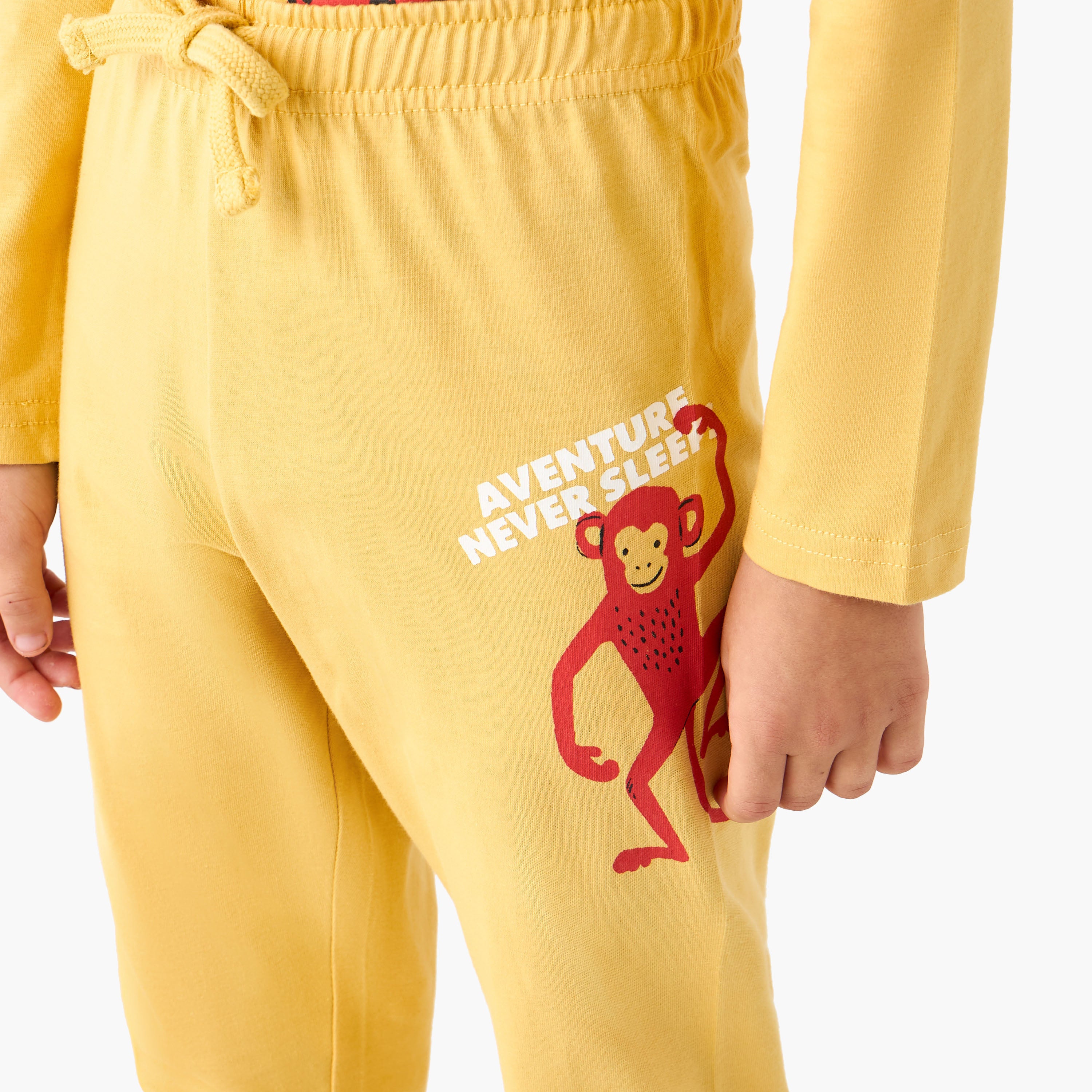 Juniors Cotton Crew Neck Long Sleeves Pyjama Set with Wild Animal Print