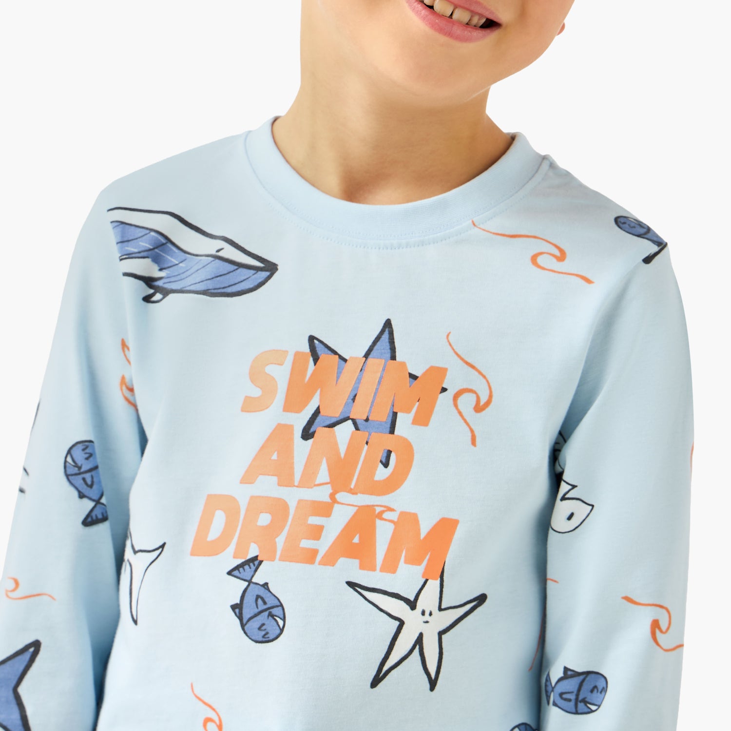 Juniors Cotton Crew Neck Long Sleeves Pyjama Set with Underwater Print