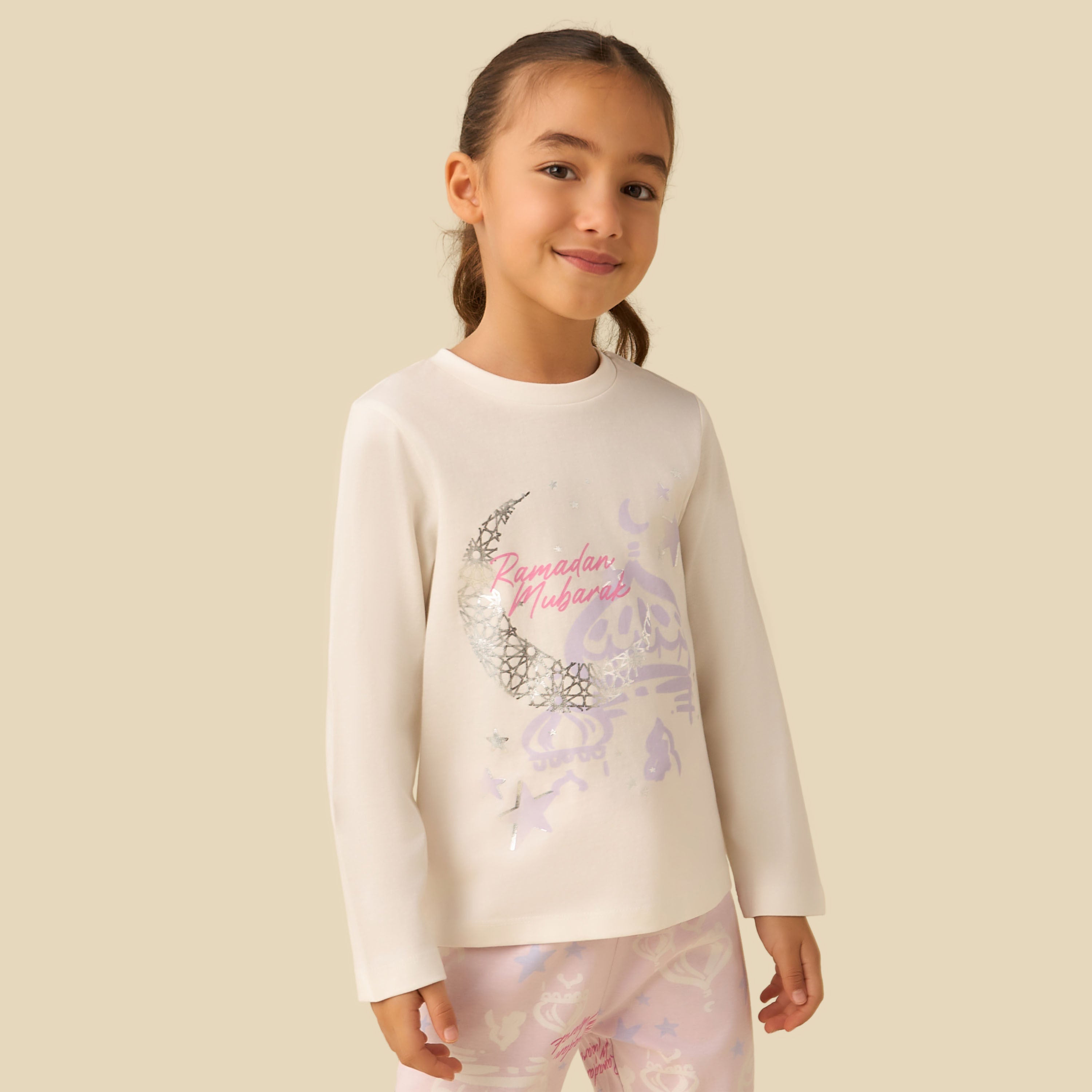 Juniors Cotton Crew Neck Long Sleeves Pyjama Set with Ramadan Mubarak Print