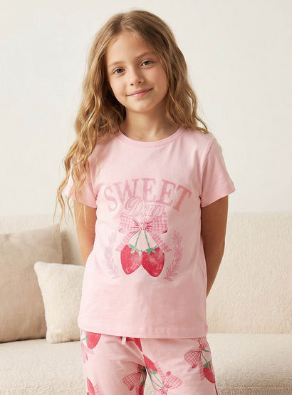 Juniors Cotton Crew Neck Short Sleeves Pyjama Set with Strawberry Print-girls-clothing-nightwear-image-2