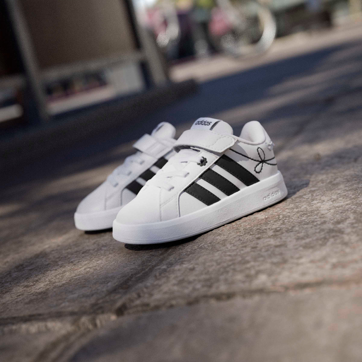 Adidas Girls Grand Court 3.0 EL Hook &amp; Loop Ankle Sneakers