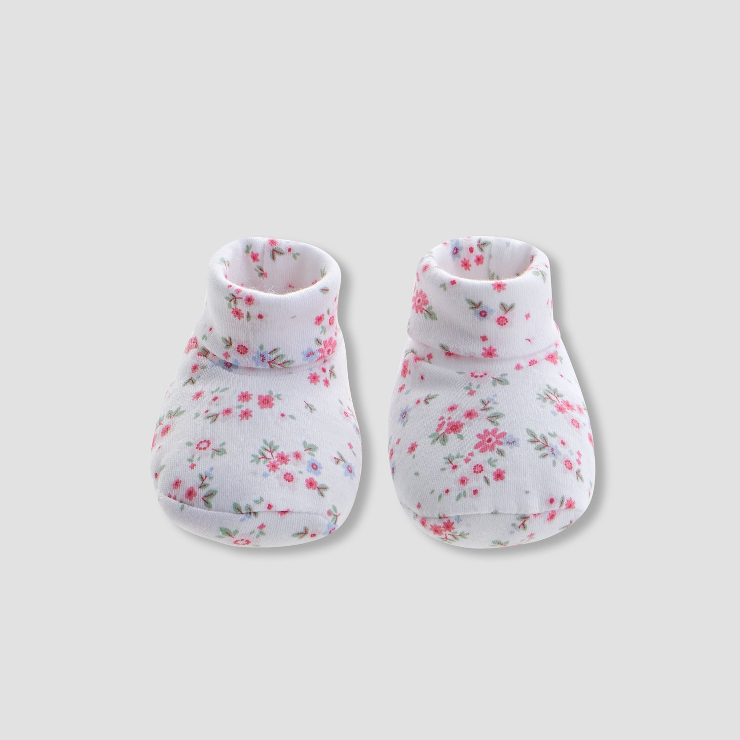Juniors 12-Piece Assorted Clothing Gift Set