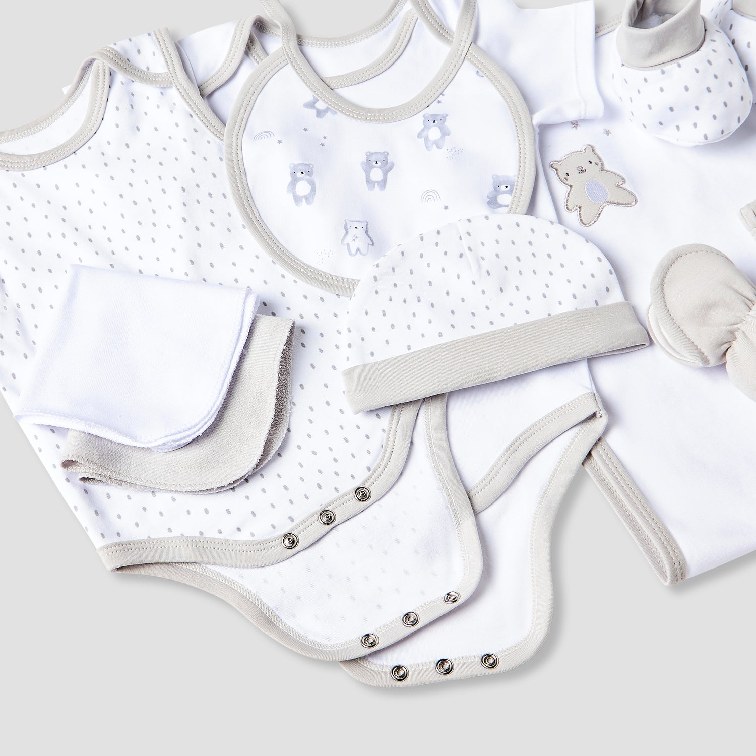 Juniors 21-Piece Assorted Clothing Gift Set