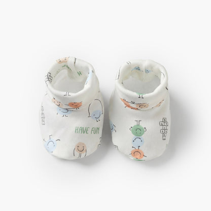 Set of 11 Juniors Clothing Gift Set with Print