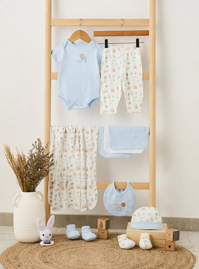 Set of 11 Juniors Clothing Gift Set with Print-baby-boys-clothing-setsandcoords-image-15
