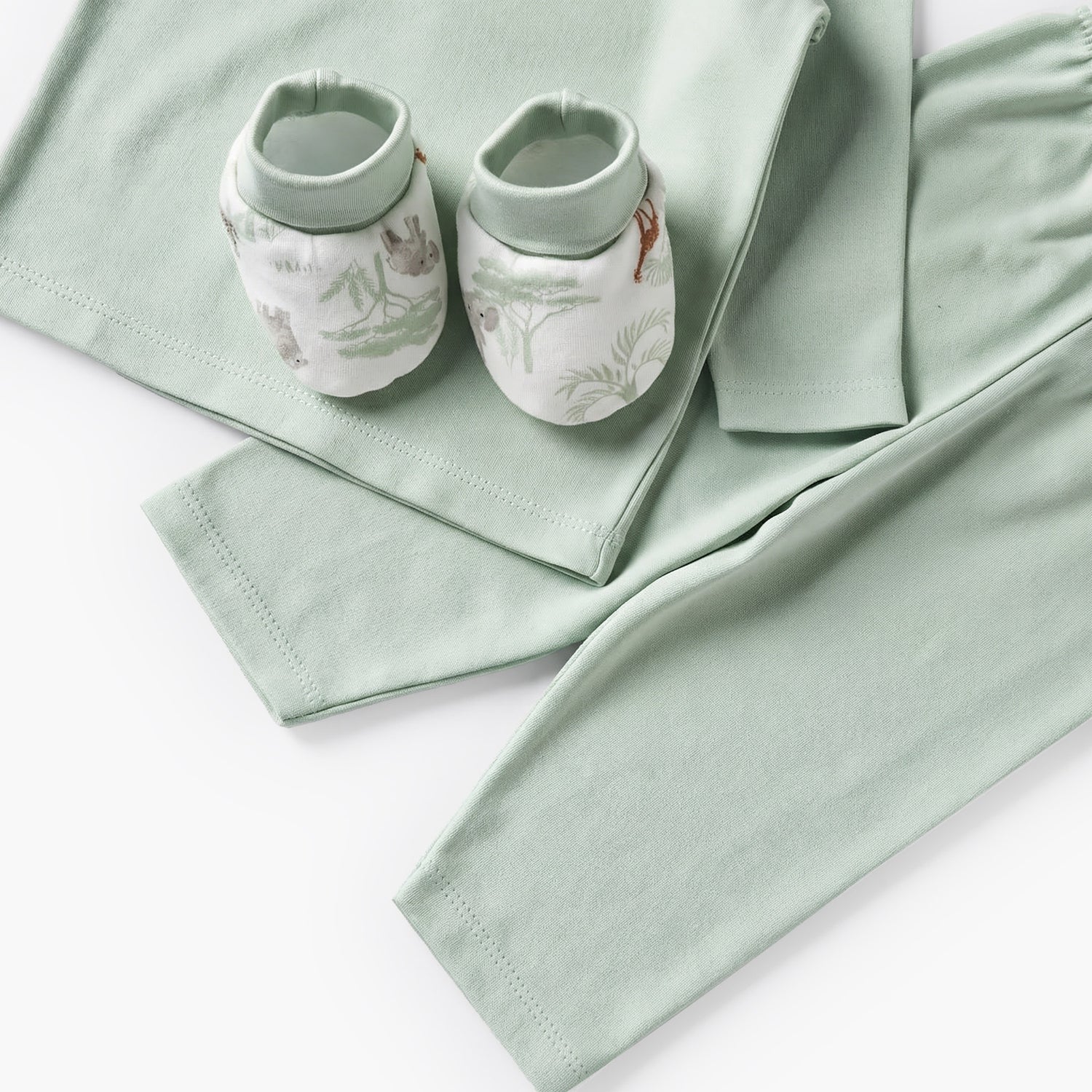 Set of 10 Juniors Clothing Gift Set with Safari Print