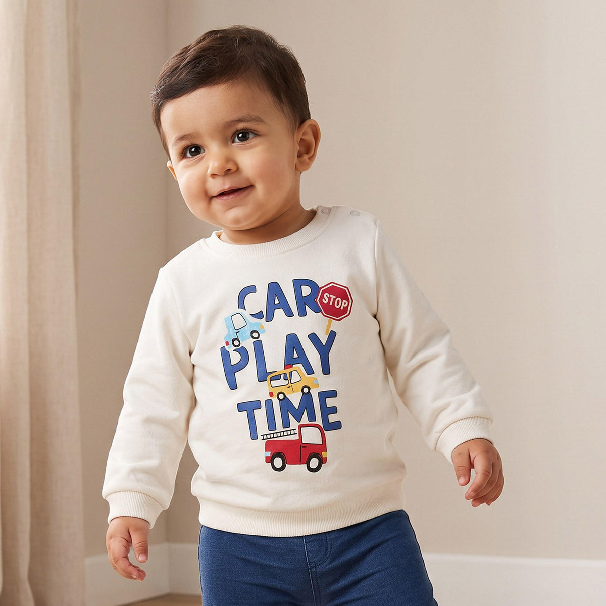 Juniors Tiger Print Sweatshirt with Long Sleeves