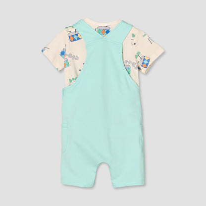 Juniors Round Neck Short Sleeves T-shirt and Dungaree Set with Drum Print