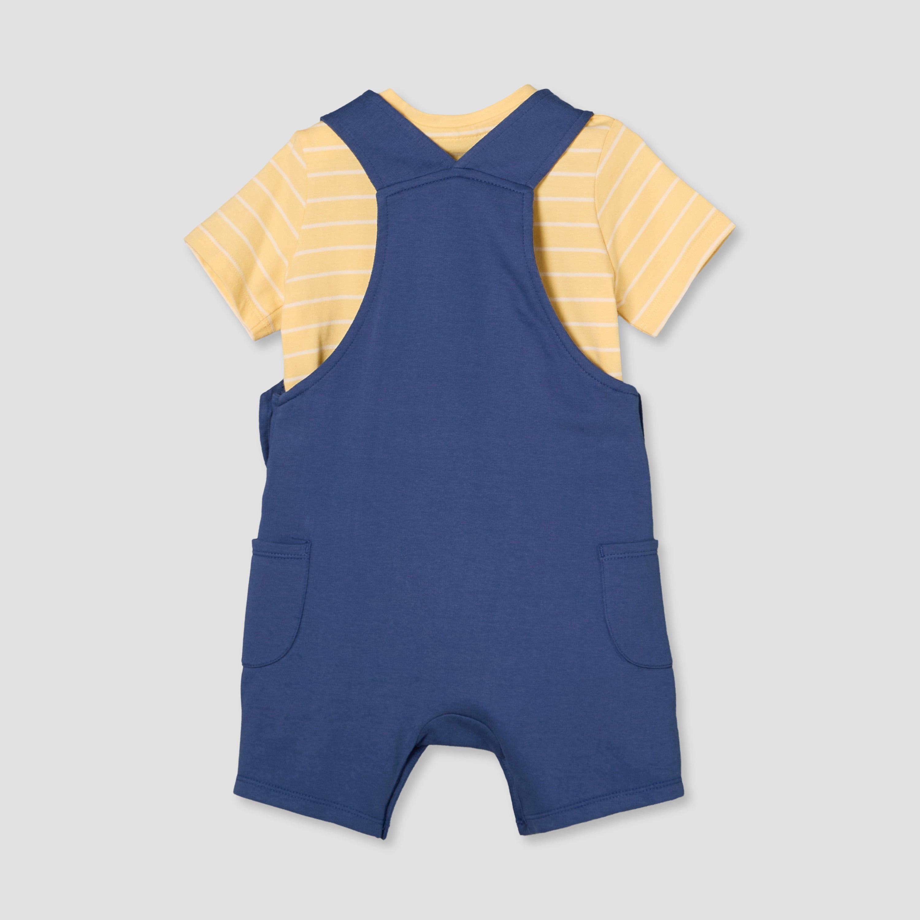 Juniors Round Neck Short Sleeves T-shirt and Dungaree Set with Drum Print