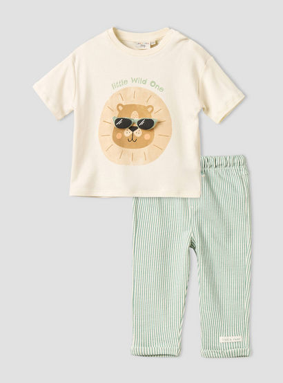 Juniors Crew Neck Short Sleeves T-shirt and Pants Set with Lion Print-baby-boys-clothing-setsandcoords-image-2