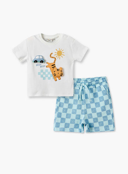 Juniors Round Neck Short Sleeves T-shirt and Shorts Set with Tiger Applique-baby-boys-clothing-setsandcoords-image-2