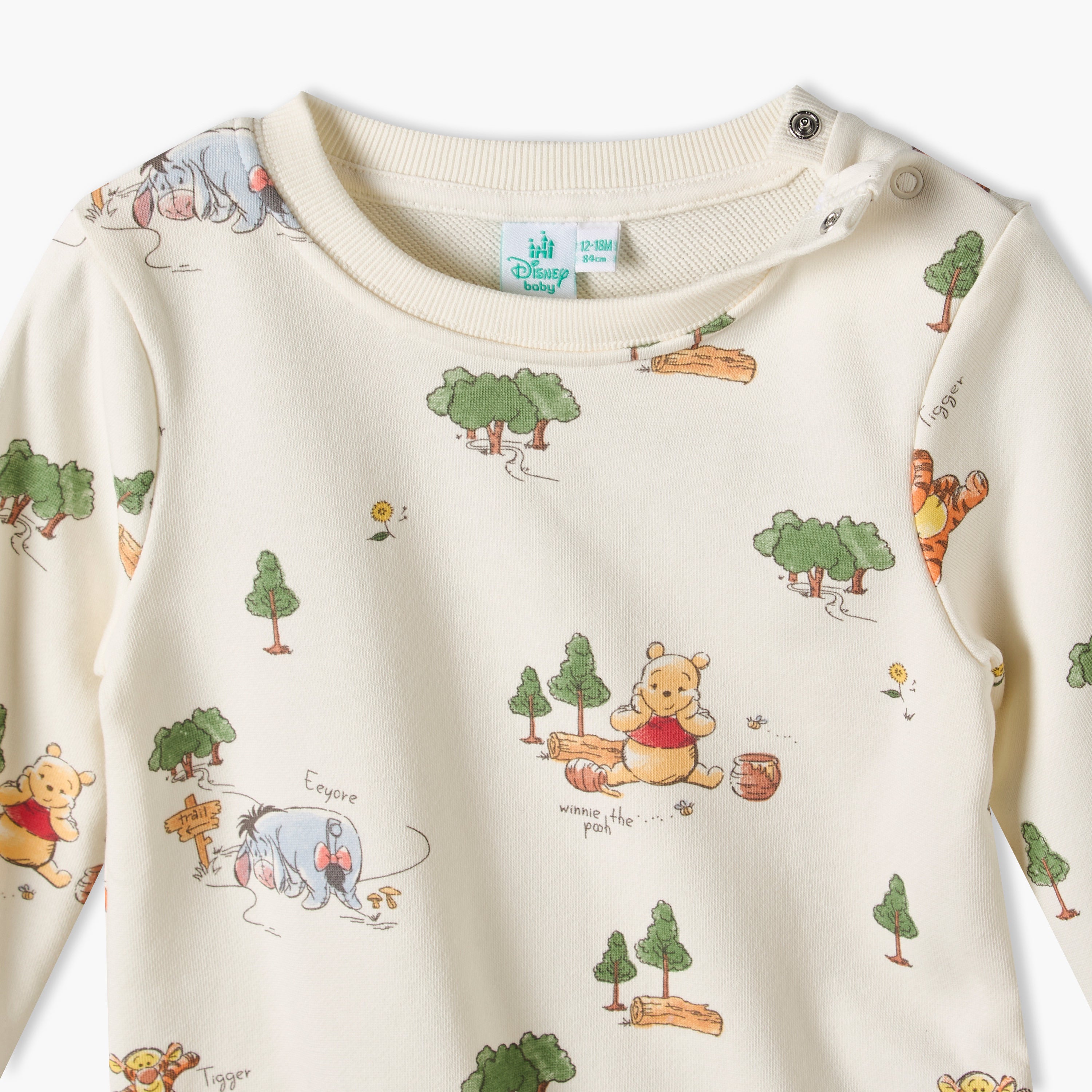Disney Winnie the Pooh Print Sweatshirt with Long Sleeves