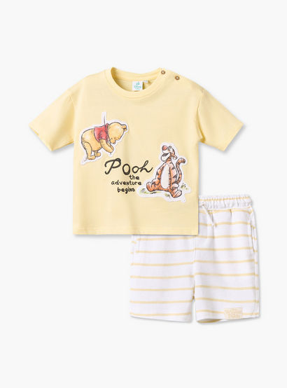 Disney Crew Neck Short Sleeves T-shirt and Shorts Set with Winnie The Pooh Applique-baby-boys-clothing-setsandcoords-image-2