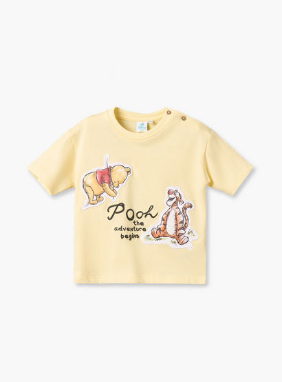 Disney Crew Neck Short Sleeves T-shirt and Shorts Set with Winnie The Pooh Applique-baby-boys-clothing-setsandcoords-image-3