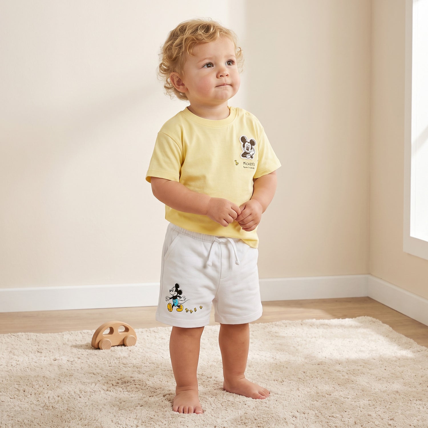 Disney Crew Neck Short Sleeves T-shirt and Shorts Set with Mickey Mouse Print - Yellow / 24-36 mths