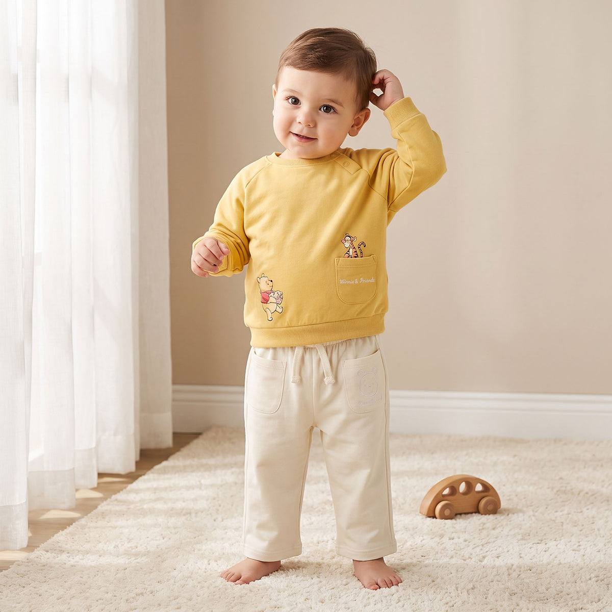 Disney Crew Neck Long Sleeves Sweatshirt and Trousers Set with Winnie the Pooh Print