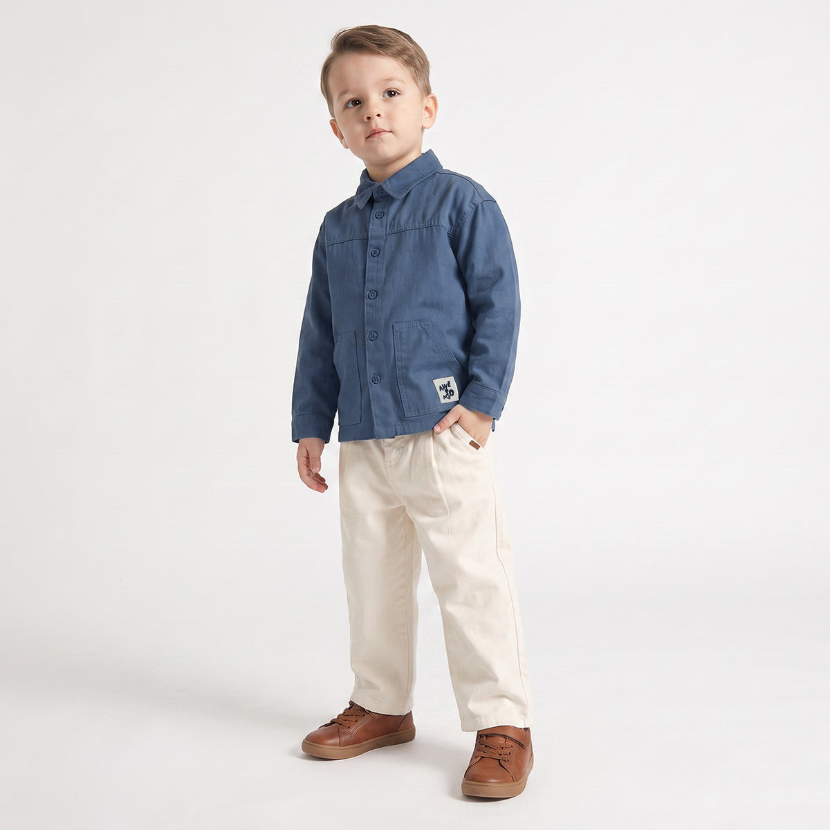 Juniors Long Sleeves Shirt with Patch Accent