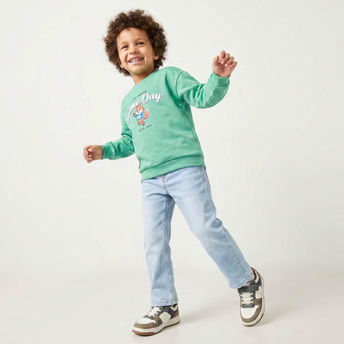 Juniors Fox Print Sweatshirt with Long Sleeves