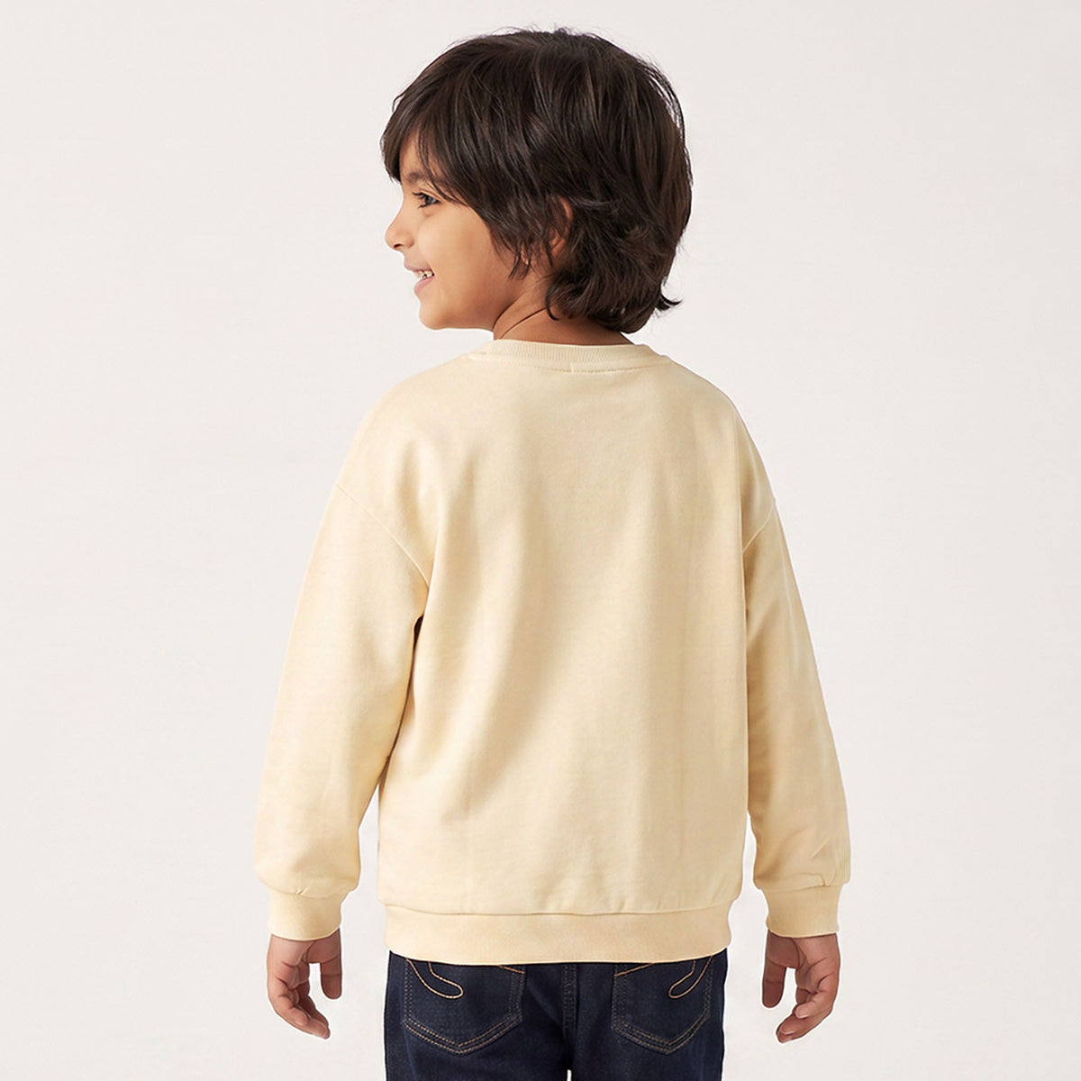 Juniors Graphic Print Sweatshirt with Ribbed Trim