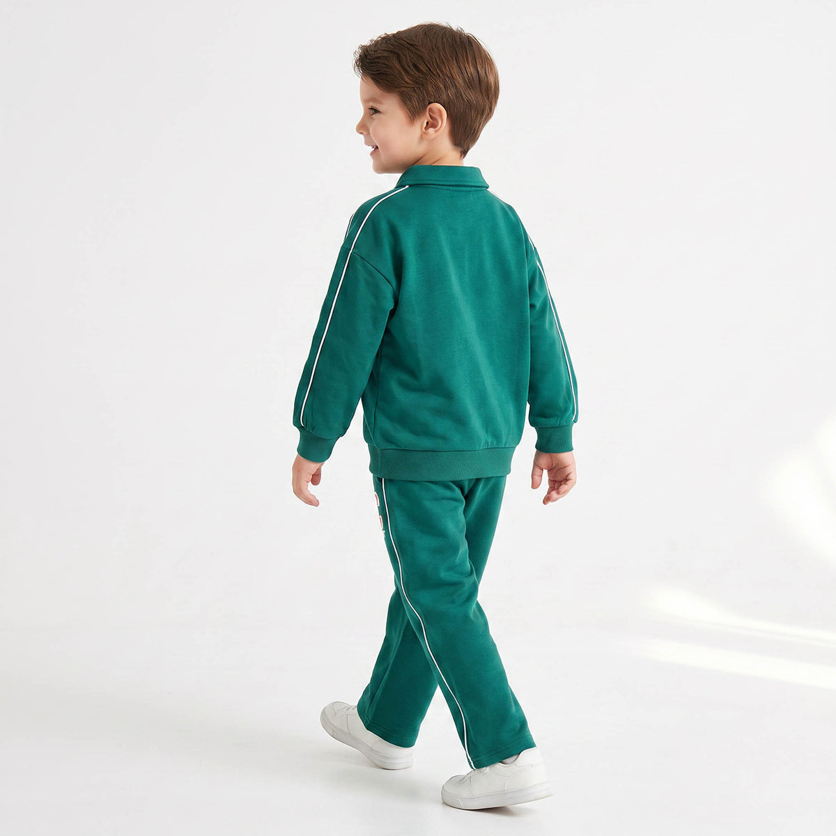 Juniors Collared Long Sleeves Sweatshirt and Track Pants Set with Drawstring Closure