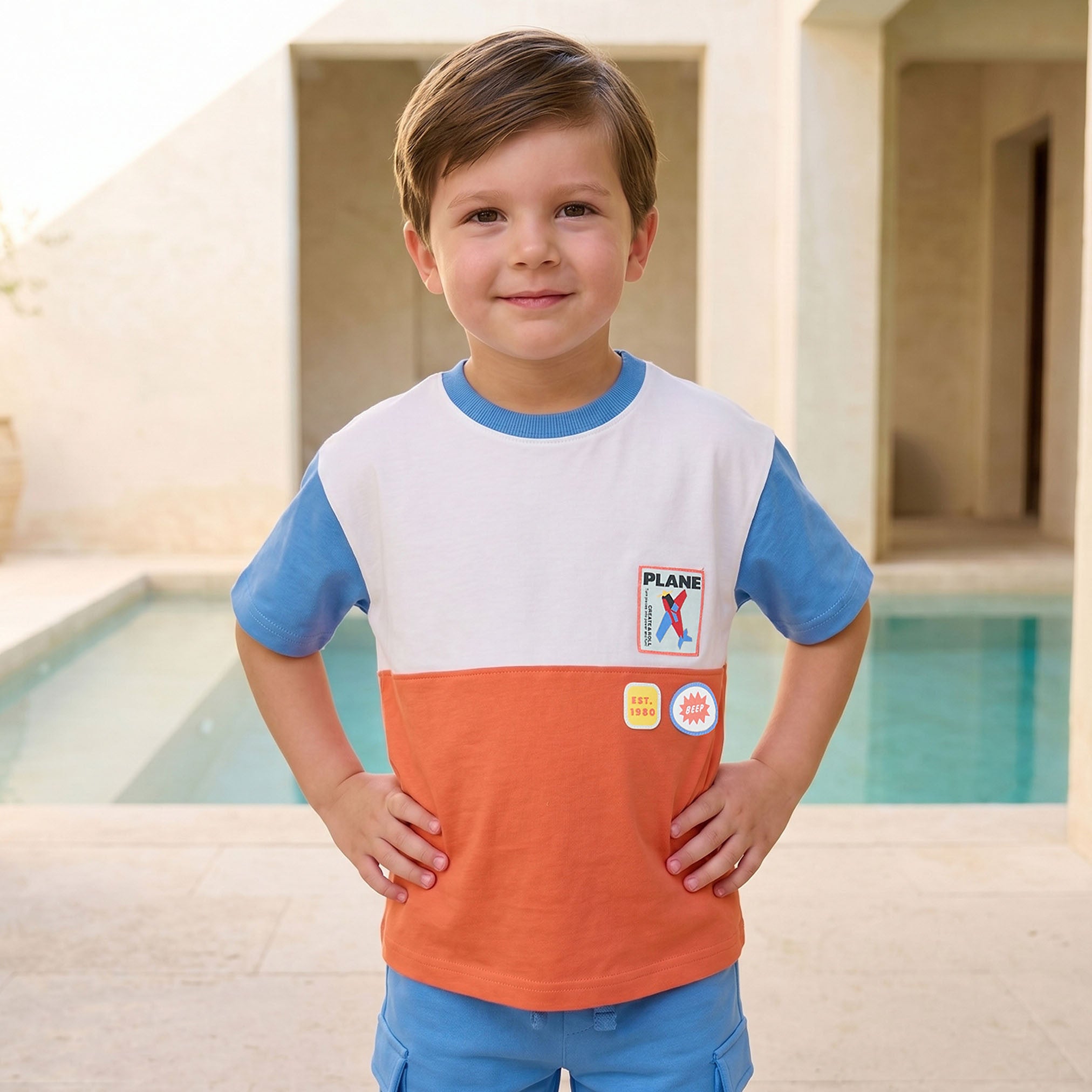 Juniors Crew Neck Short Sleeves T-shirt and Cargo Shorts Set with Colourblock Design