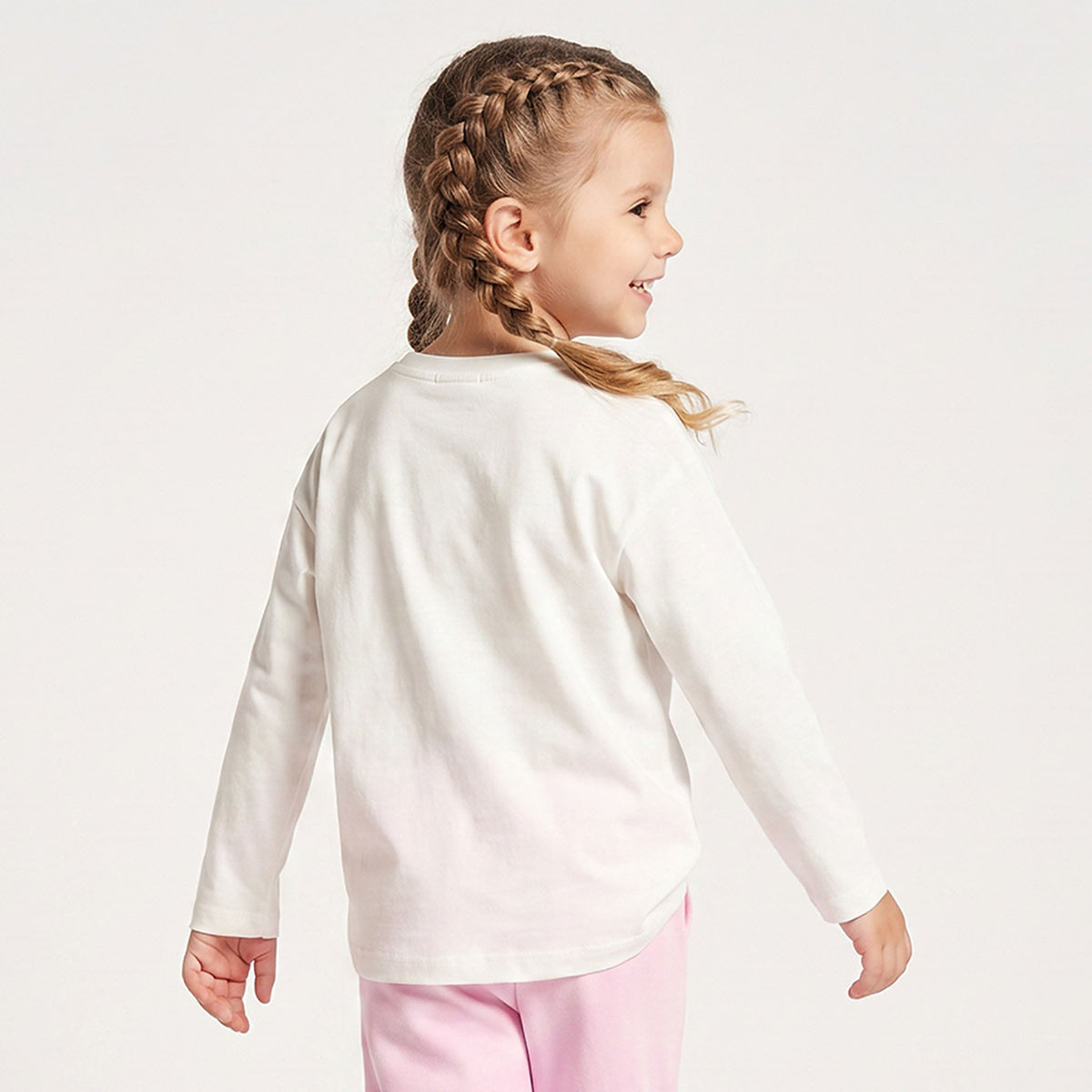 Juniors Crew Neck Long Sleeves T-shirt with Sequin Embellishment