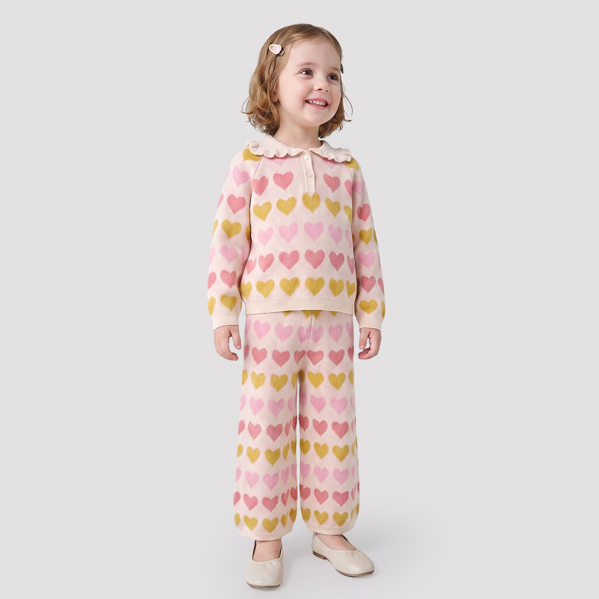 Juniors Collared Long Sleeves Sweater and Pants Set with Heart Print