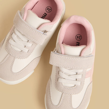 Panelled Sports Shoes with Hook and Loop Closure