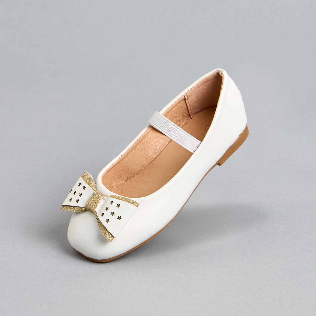 Embellished Bow Detail Ballerinas - White / 20