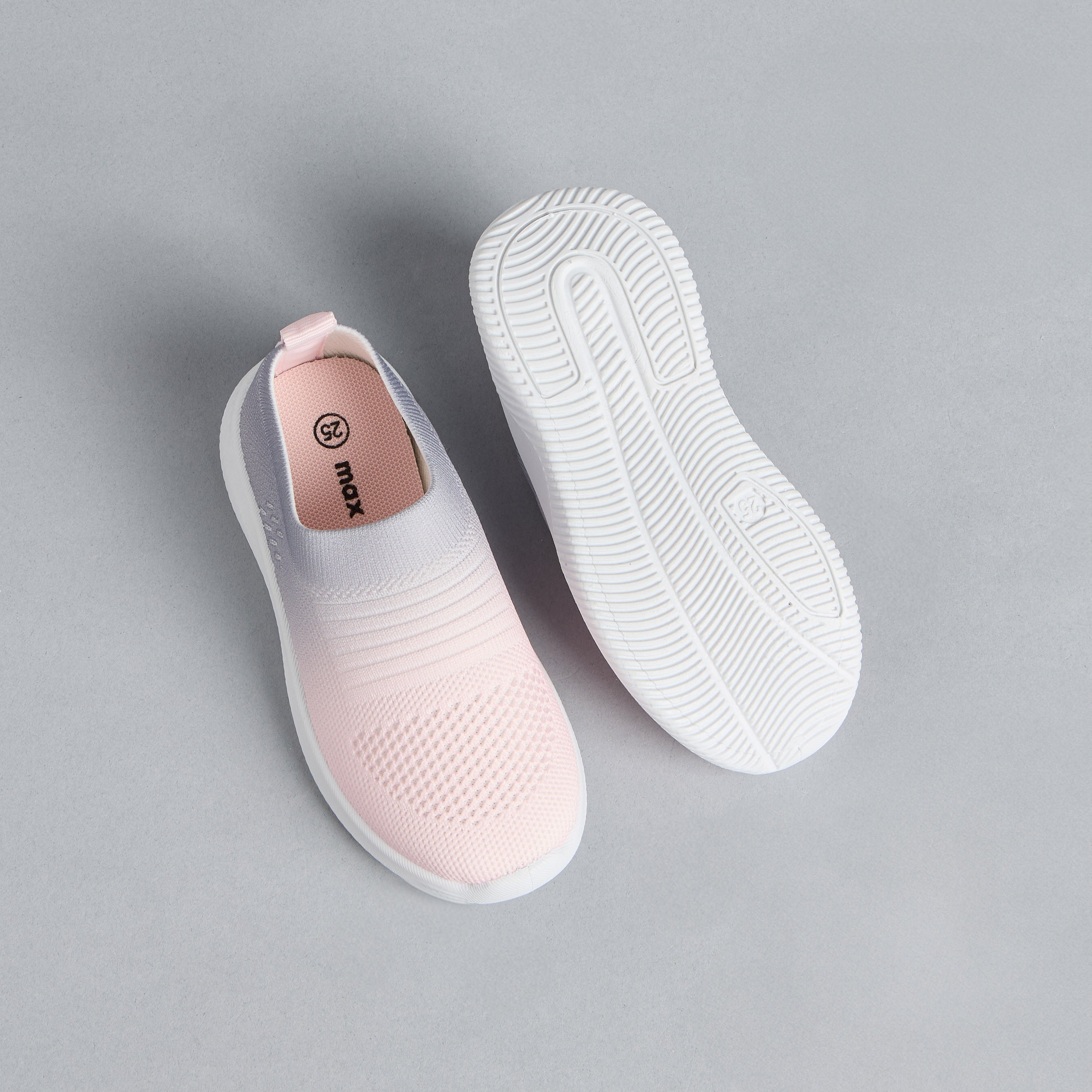 Ombre Flyknit Slip-On Sneakers
