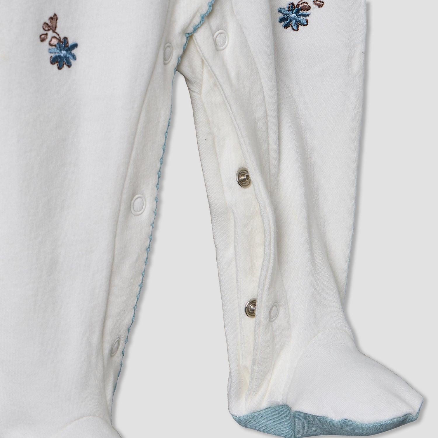 Juniors Cotton Collared Long Sleeves Sleepsuit with Floral Print