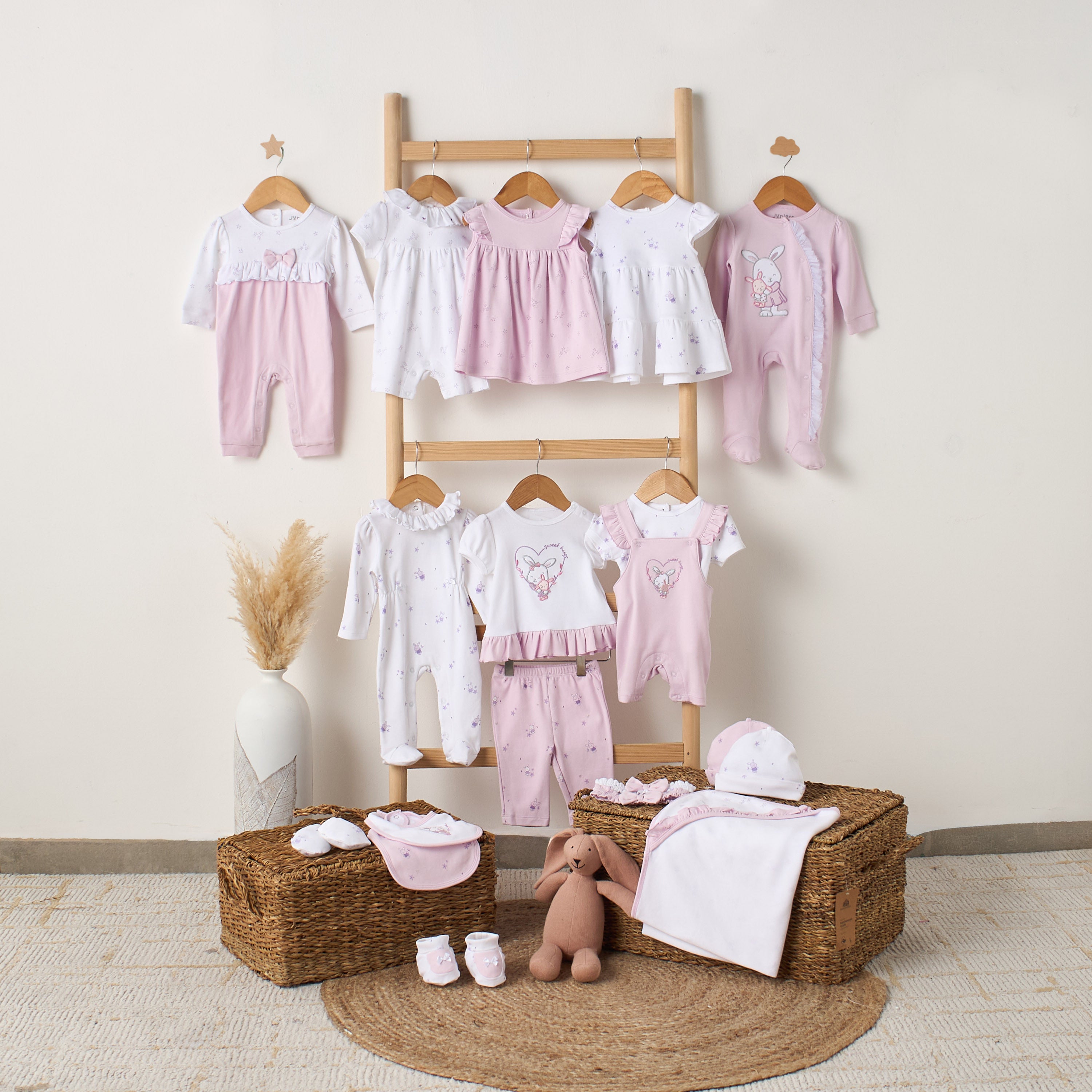 Juniors Cotton Round Neck Long Sleeves Sleepsuit with Floral Print