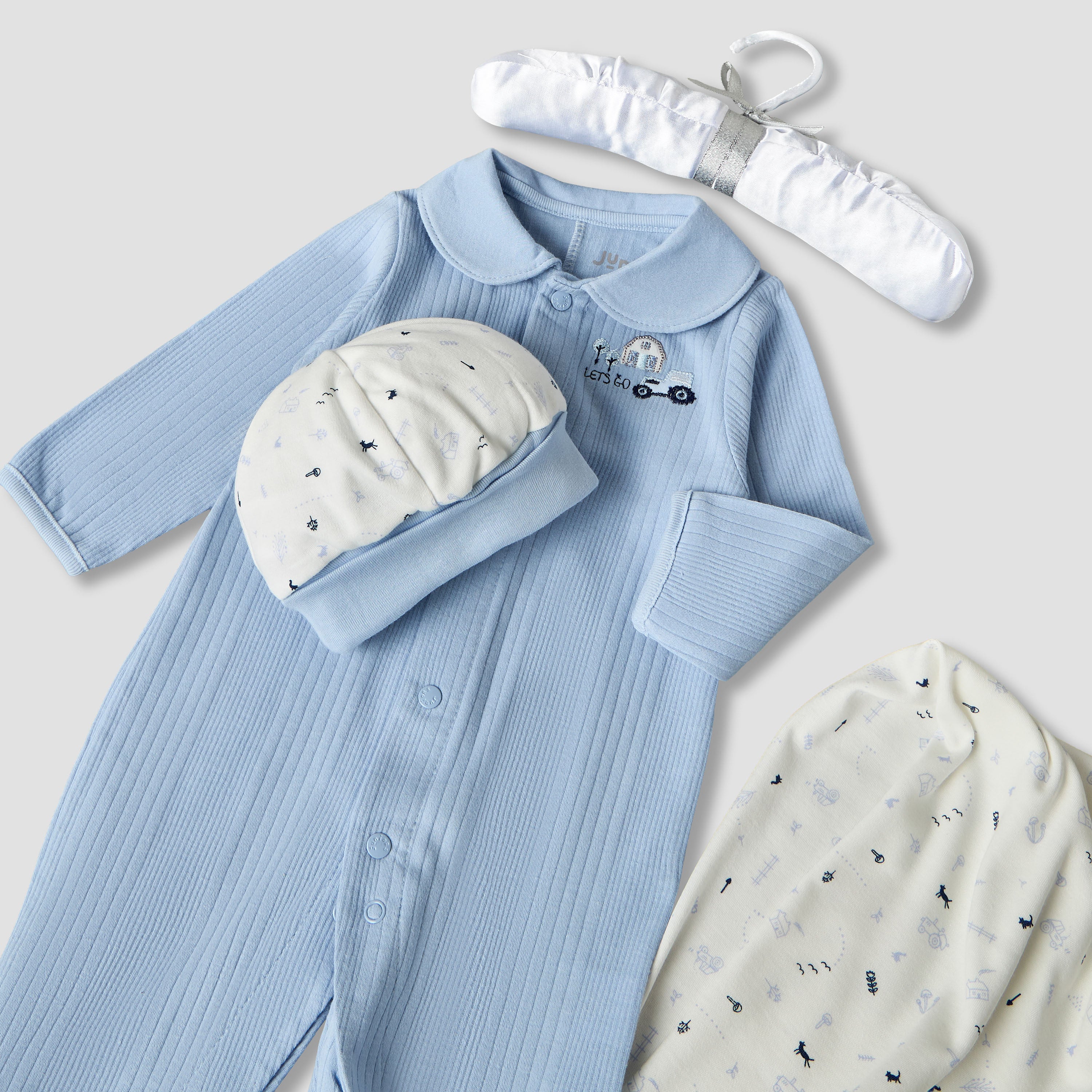 Set of 5 Juniors Clothing Gift Set with Print