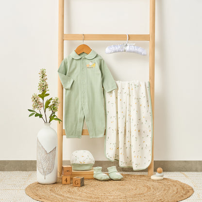 Set of 5 Juniors Clothing Gift Set with Print