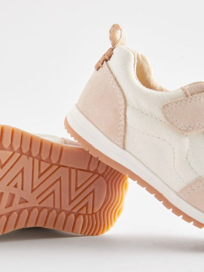 White Neutral Standard Fit (F) First Walker Trainers