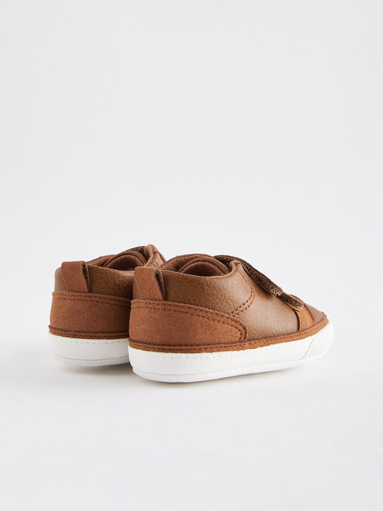Tan Brown Touch Fastening Baby Trainers (0-2mths)