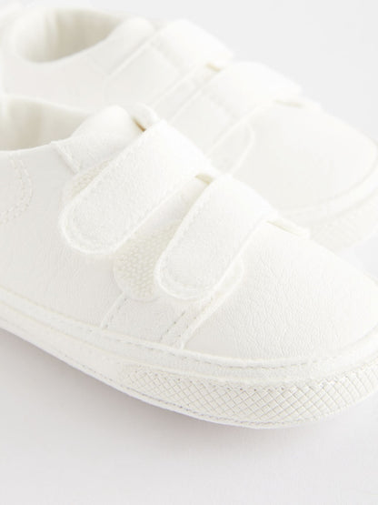 White Touch Fastening Baby Trainers (0-2mths) - Size Up To 3 Months (50 - 62cm)
