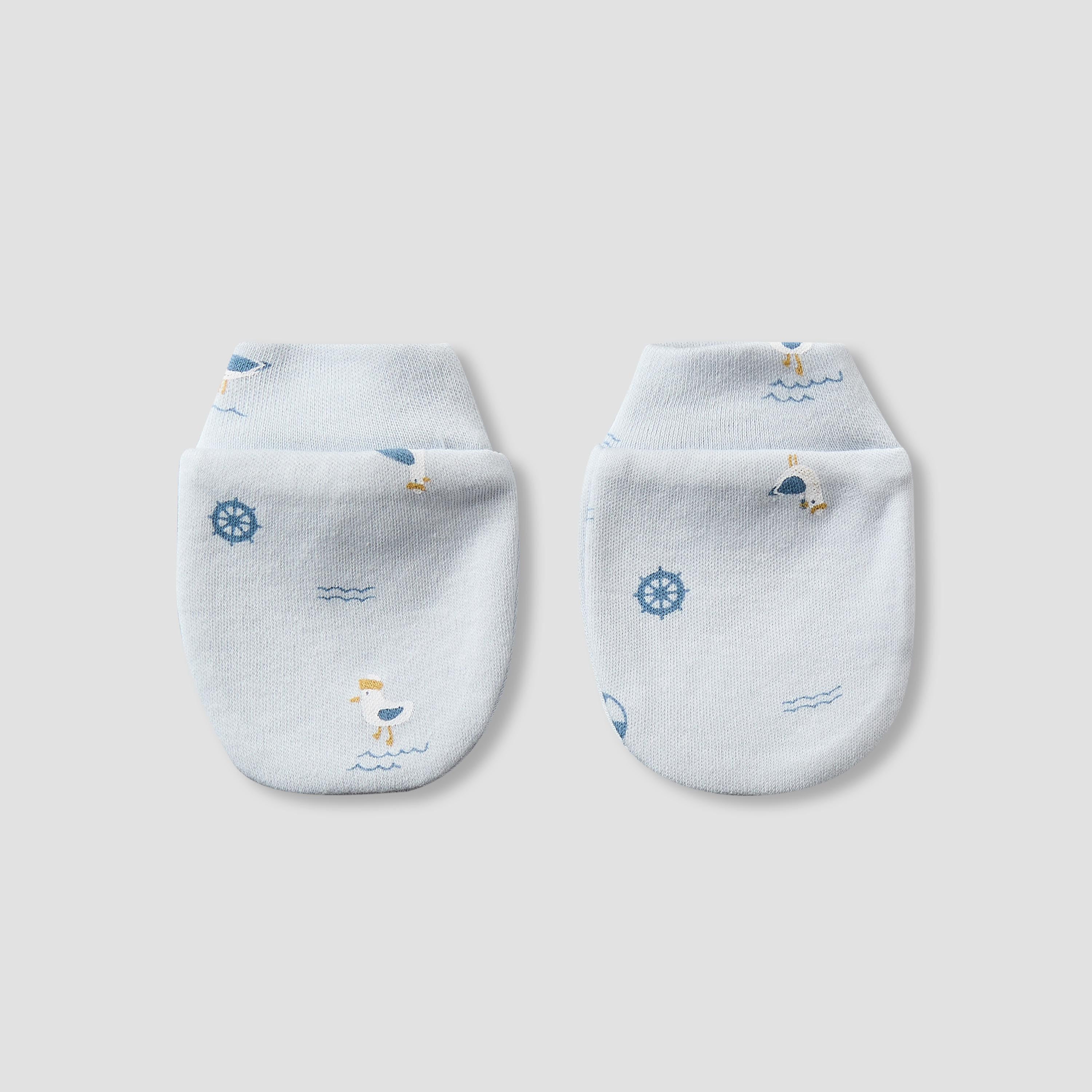 Set of 9 Juniors Clothing Gift Set with Nautical Print