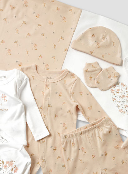 Pack of 9 Juniors Clothing Gift Set with Print-baby-girls-clothing-setsandcoords-image-14