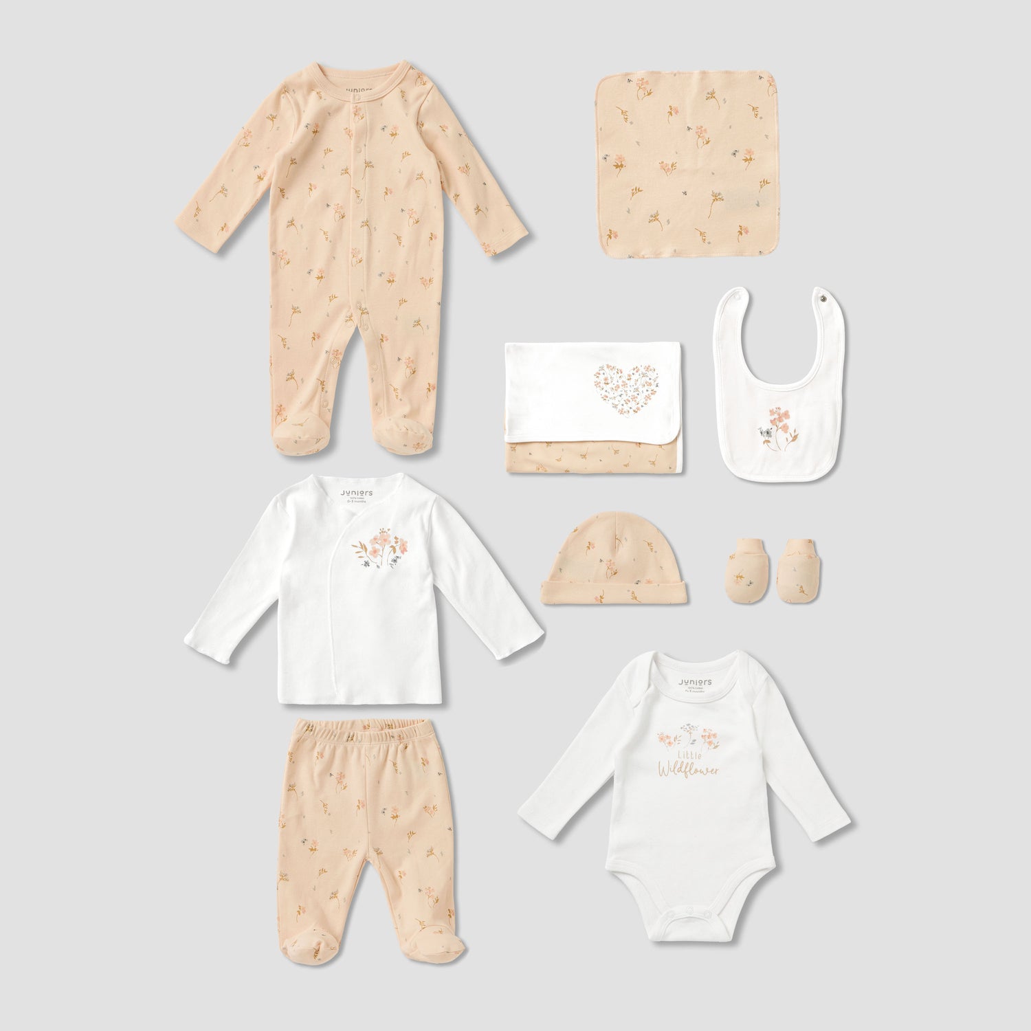 Pack of 9 Juniors Clothing Gift Set with Print