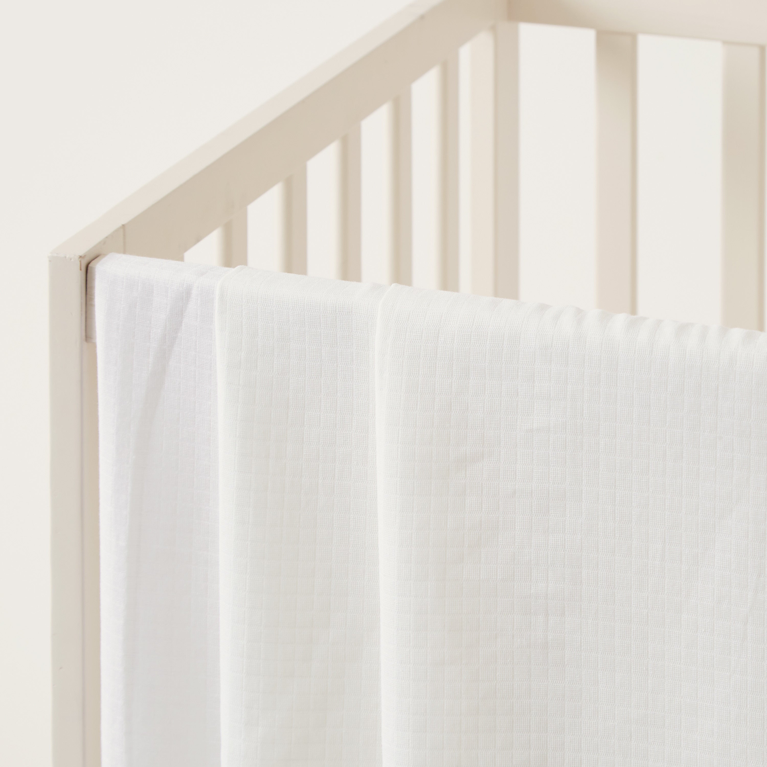 Juniors 3-Piece Checked Blanket Set - 110x90 cms
