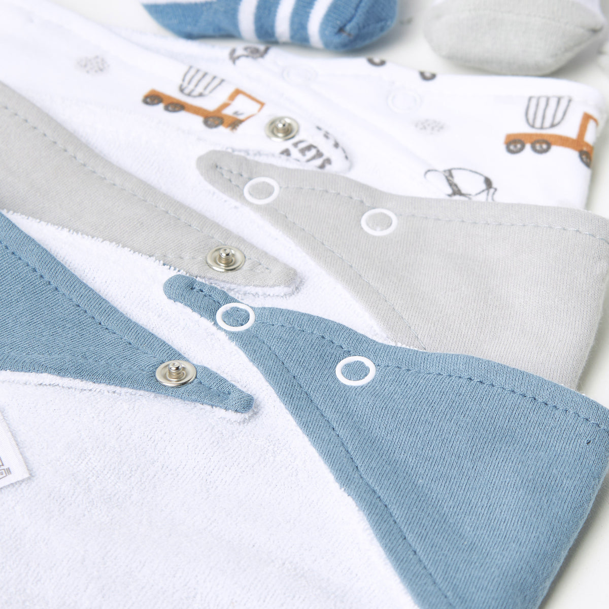 Juniors 5-Piece Printed Bibs and Booties Set