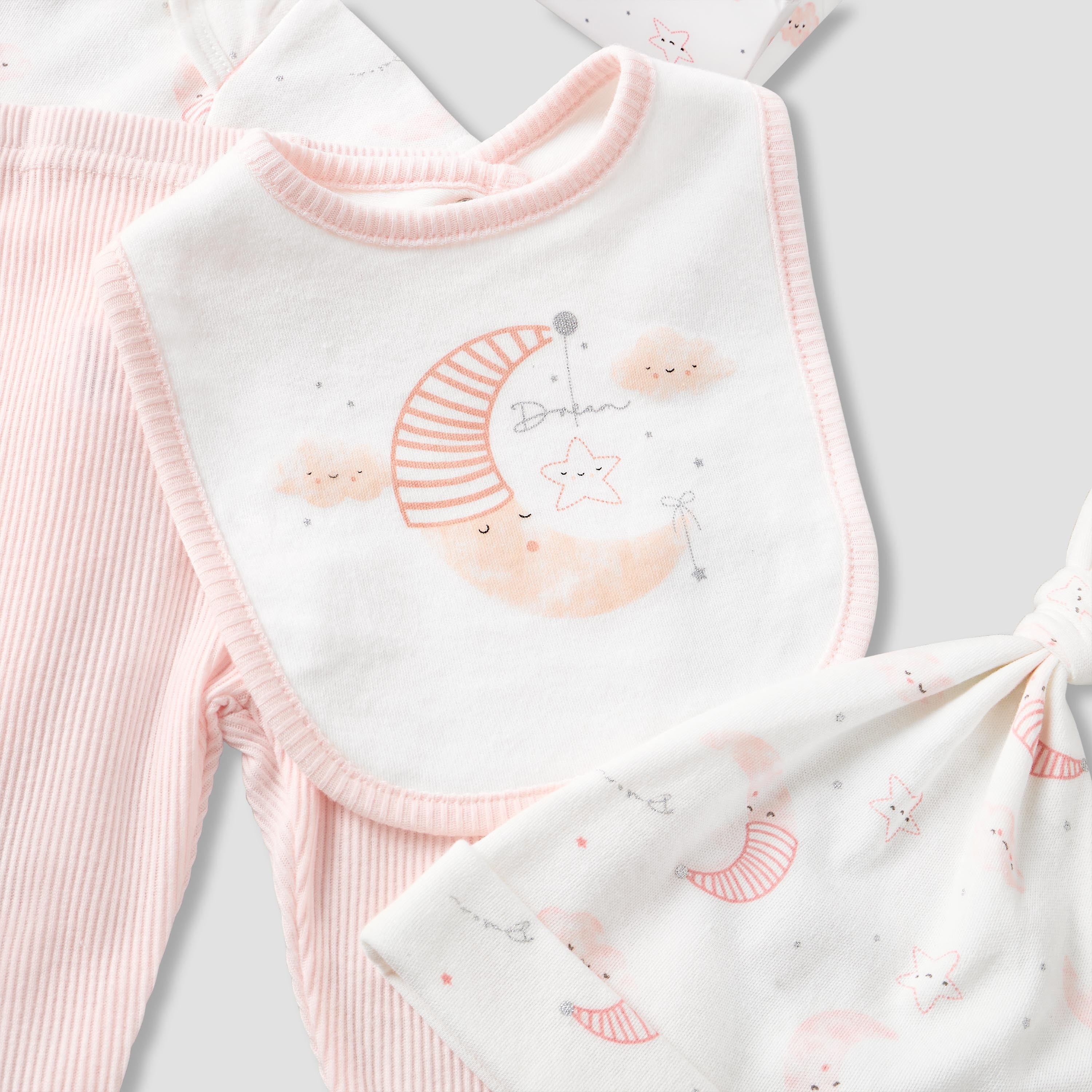 Set of 8 Juniors Clothing Gift Set with Gift Bag