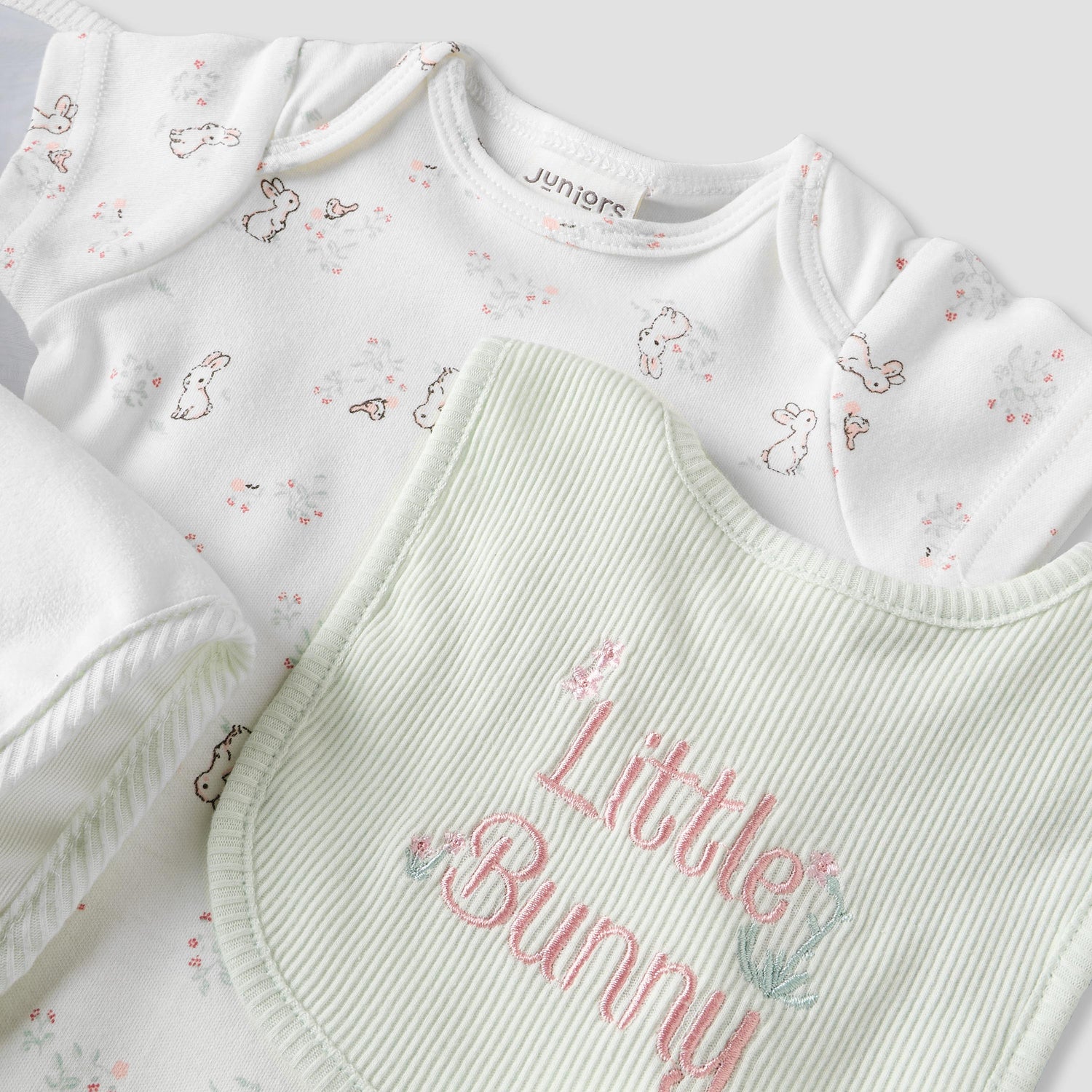 Set of 8 Juniors Clothing Gift Set with Bunny Print