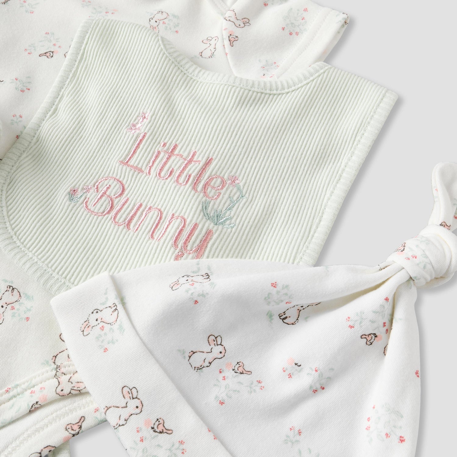 Set of 8 Juniors Clothing Gift Set with Bunny Print