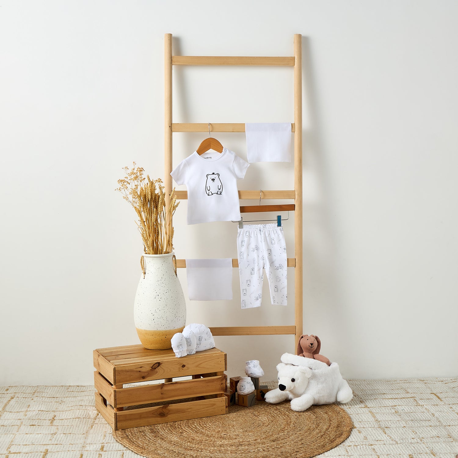 Juniors Bear Print 8-Piece Clothing Gift Set