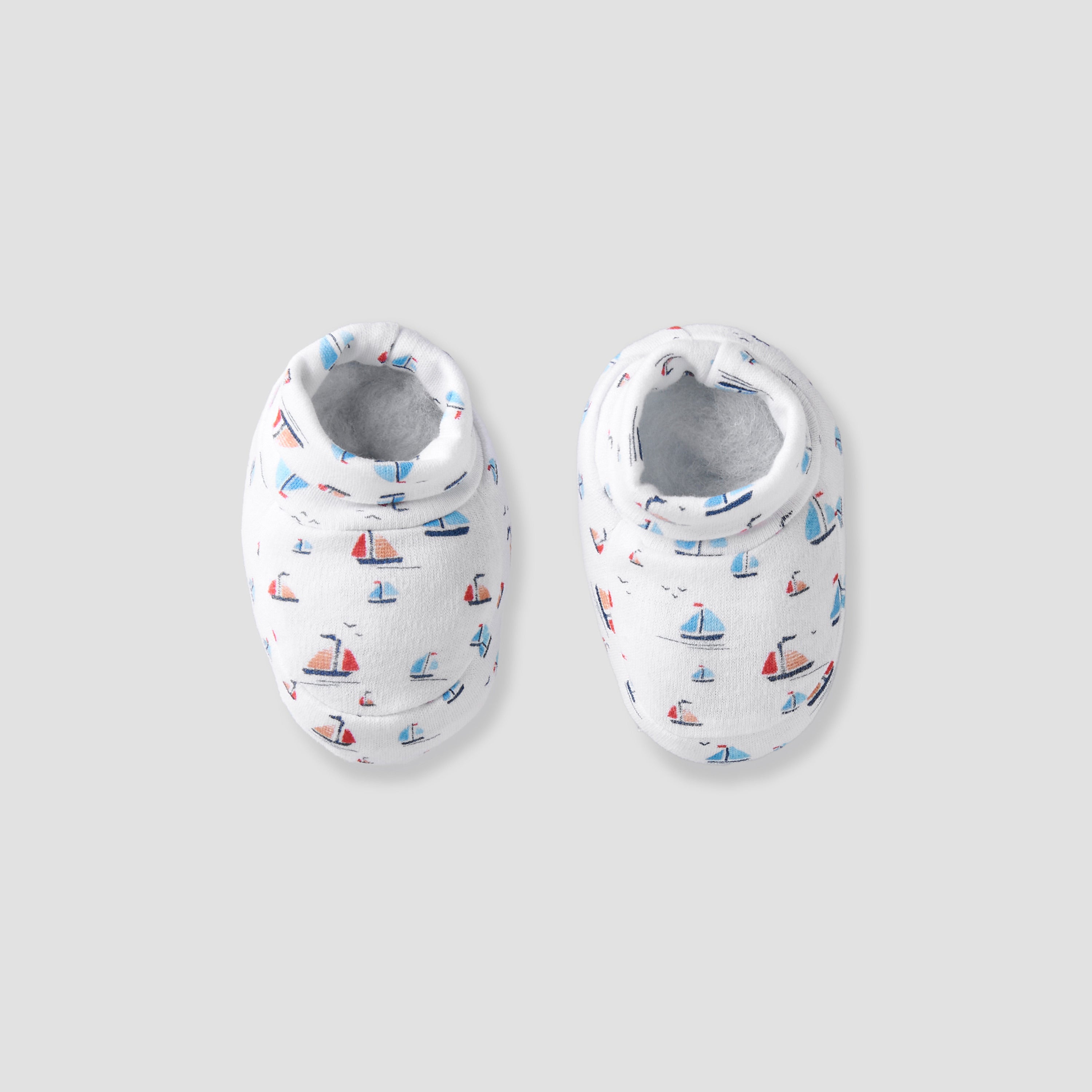 Set of 12 Juniors Clothing Gift Set with Sailboat Print