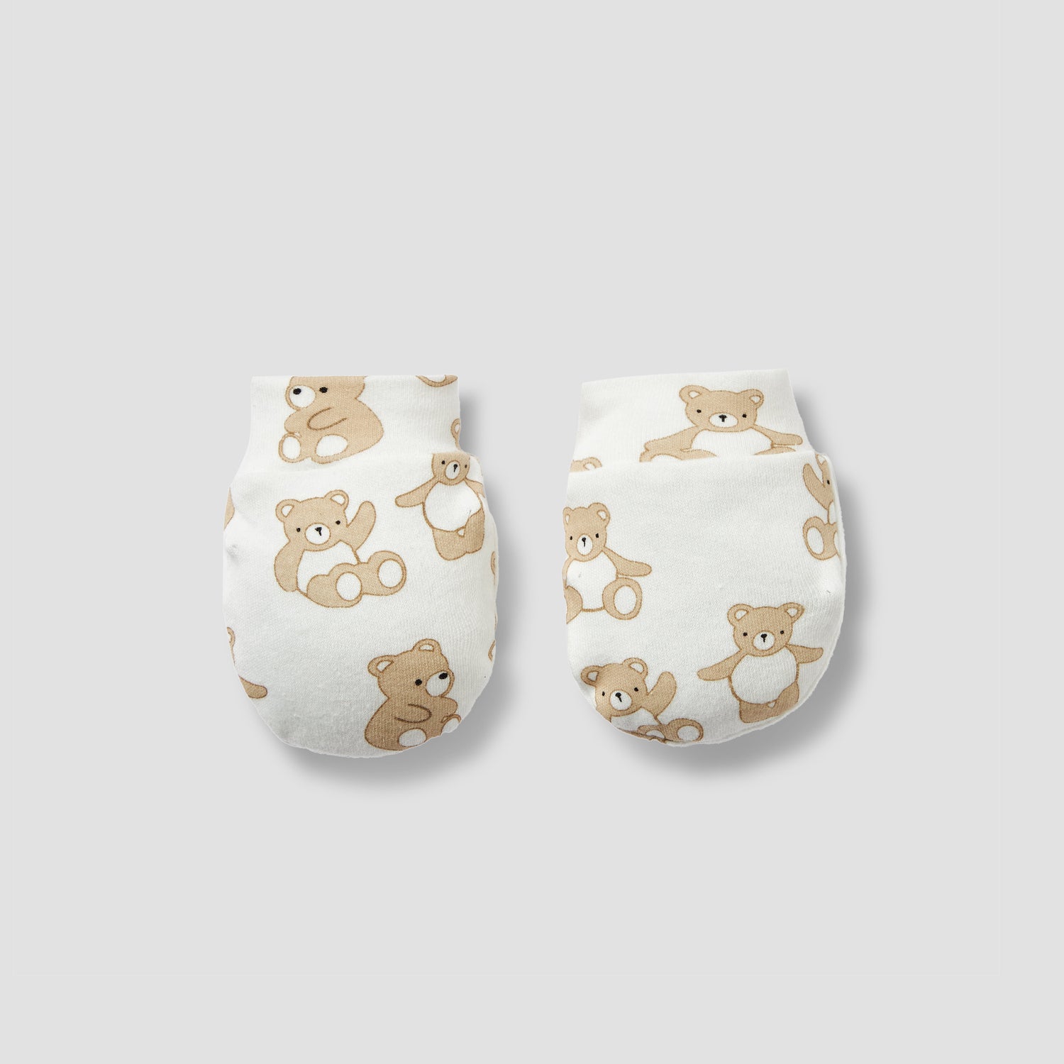 Set of 8 Juniors Clothing Gift Set with Bear Print